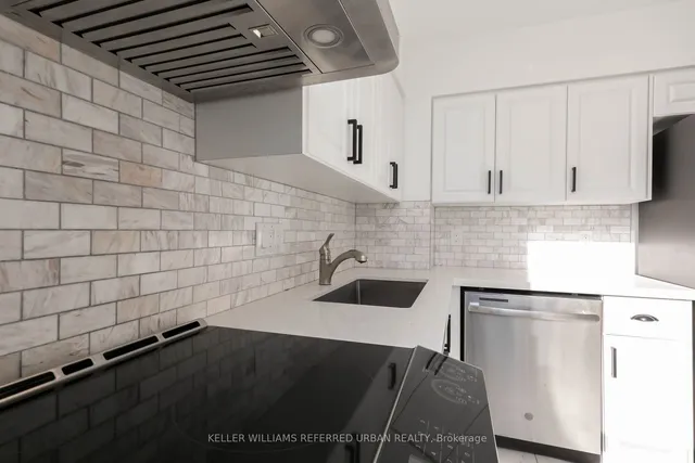 Additional image 12 of 24 Southport St Unit 452