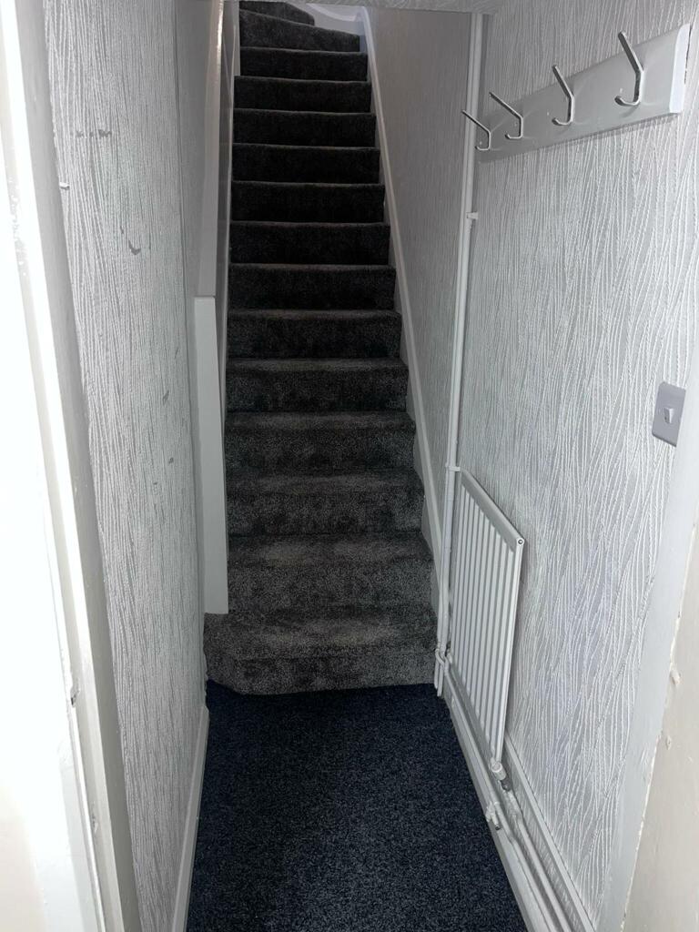 Additional image 5 of 1 Room Available In Flat Above Holly Bank Rd, B13 0RJ