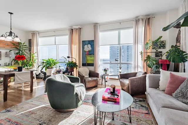 Additional image 19 of 10 Queens Quay Unit 2305