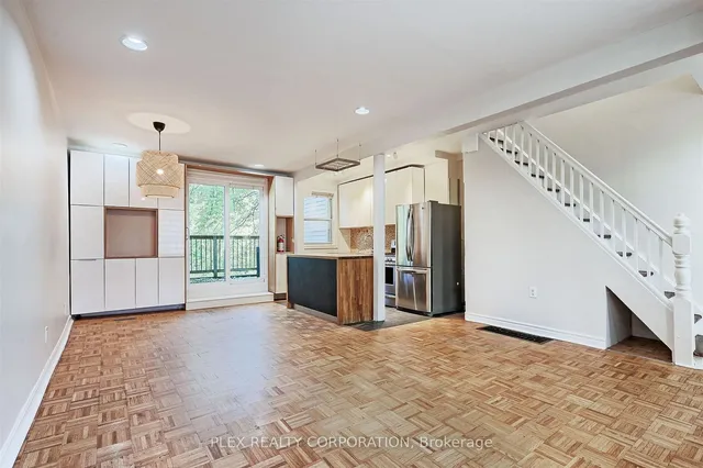 Additional image 3 of 193 Coxwell Ave