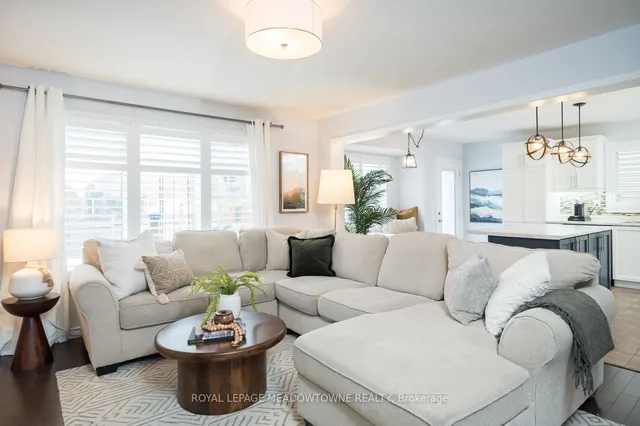 Additional image 11 of 988 Clark Blvd