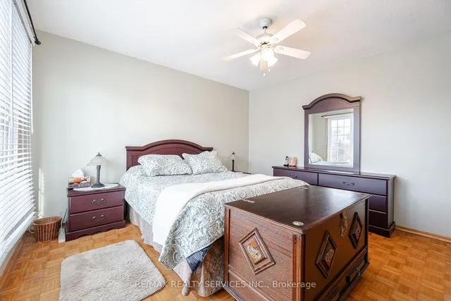 Additional image 13 of 171 Montrose Ave