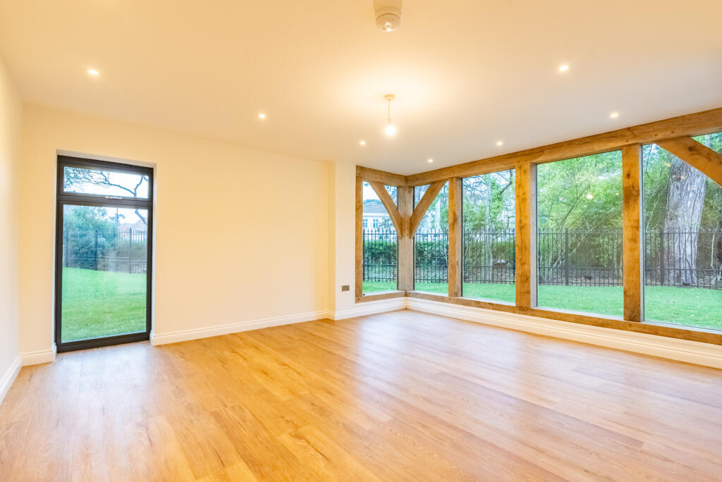 Additional image 22 of Oakridge, Drop Lane, Bricket Wood, St Albans, AL2