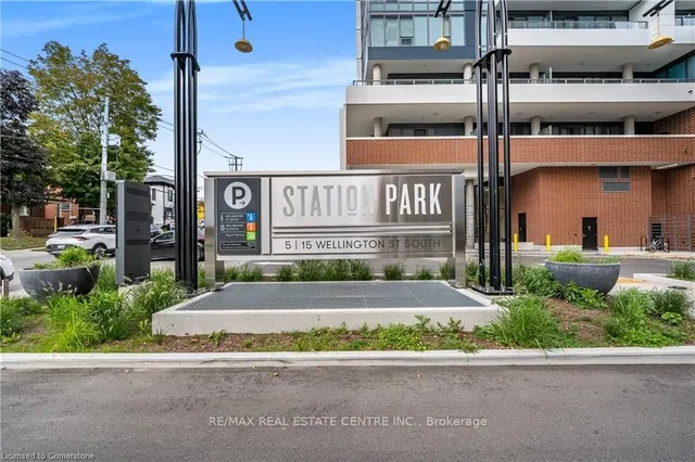 Additional image 2 of 15 Wellington St Unit 2612