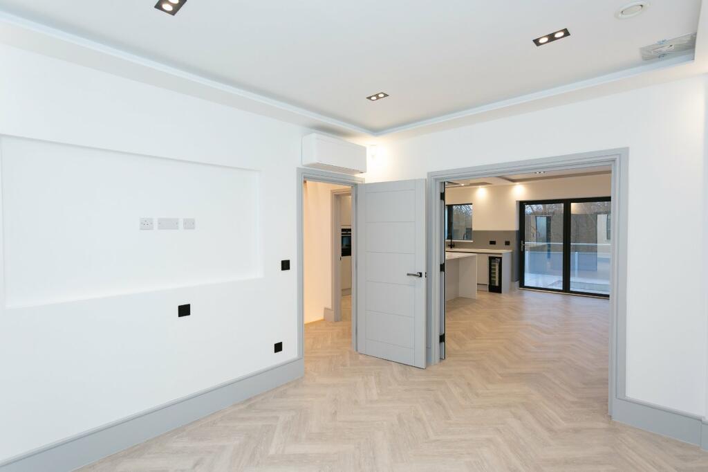 Additional image 6 of Mistletoe Mews, St. Albans, Hertfordshire, AL3