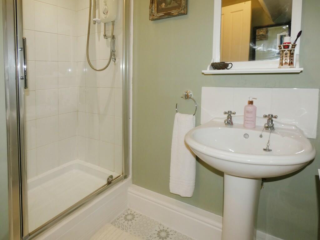 Additional image 29 of Victoria Road, Tamworth