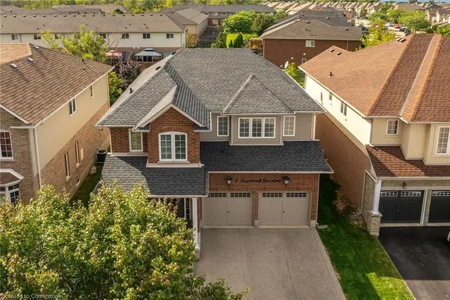 8 Saybrook Gdns