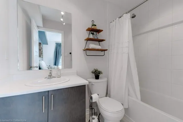 Additional image 25 of 219 Dundas St Unit 44