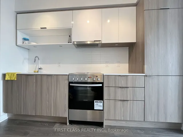 Additional image 3 of 159 Wellesley St Unit 2710