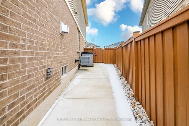 Additional image 30 of 162 Westbank Tr