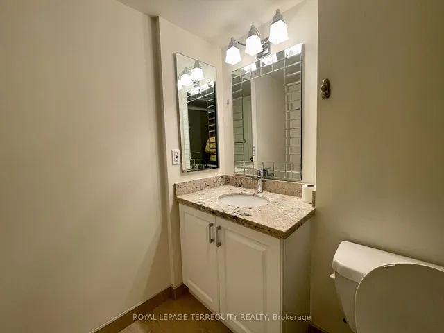 Additional image 12 of 30 Greenfield Ave Unit 1105