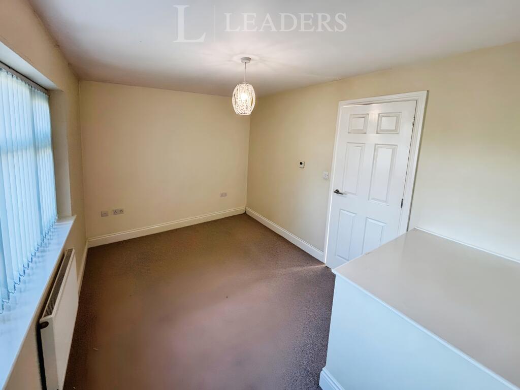 Additional image 5 of Broom Close B36