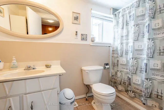 Additional image 22 of 214 Margaret Ave