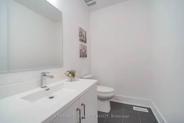 Additional image 13 of 23 Blueking Cres