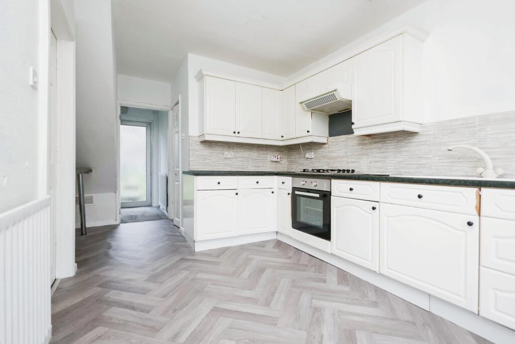 Additional image 5 of Wishaw Grove, Birmingham, West Midlands, B37