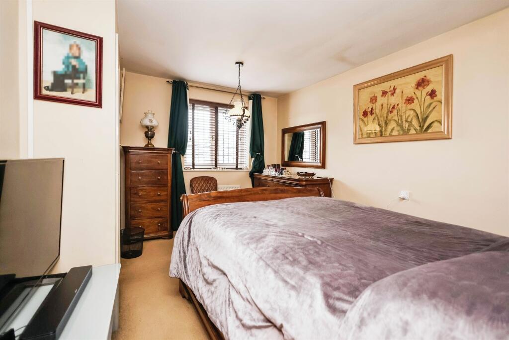 Additional image 10 of Macdonald Close, Tividale, OLDBURY