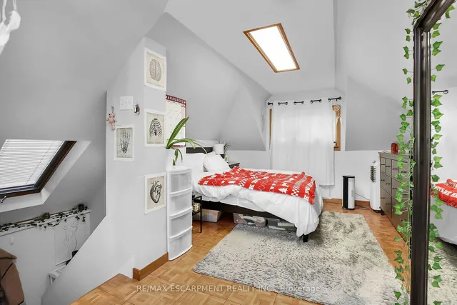 Additional image 20 of 21 Paisley Ave