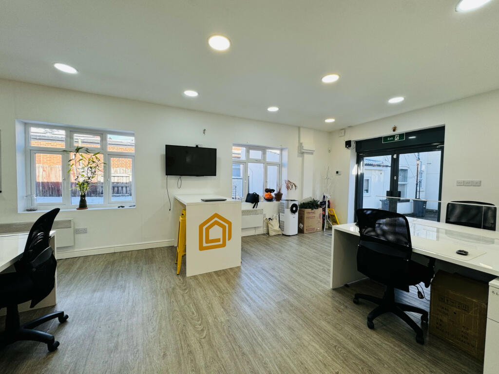 Additional image 5 of Bearwood Road, Smethwick, West Midlands, B66