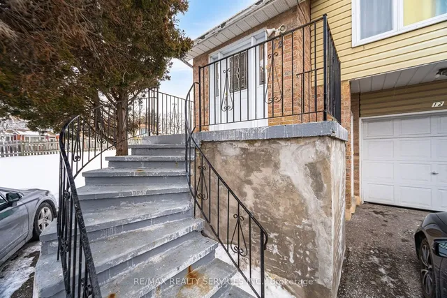 Additional image 2 of 12 Courtleigh Sq