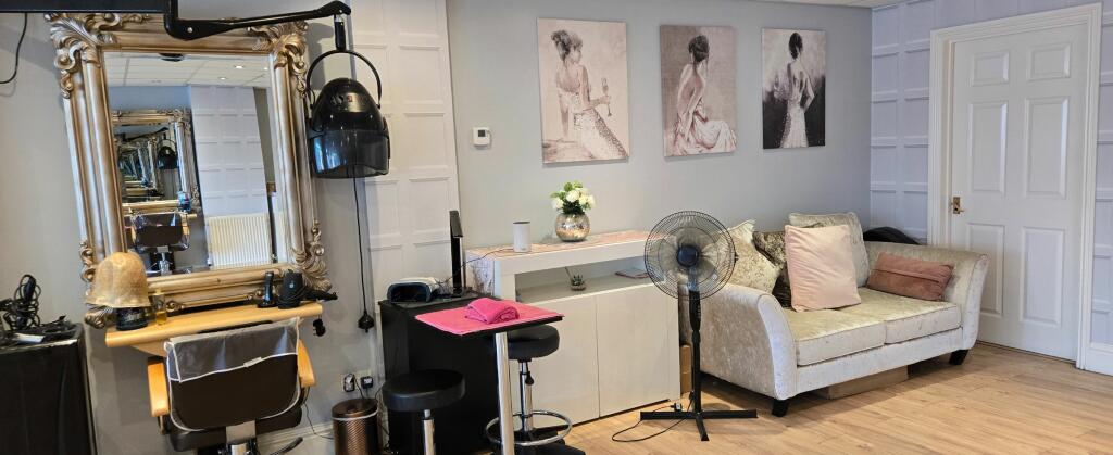 Additional image 9 of Salon Excel, Hackett Place, Hilperton, Trowbridge, Wiltshire. BA14 7GW