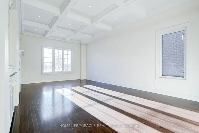 Additional image 10 of 4 Lavallee Cres