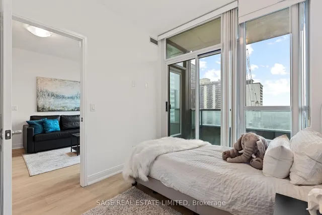 Additional image 14 of 88 Broadway Ave Unit 1301