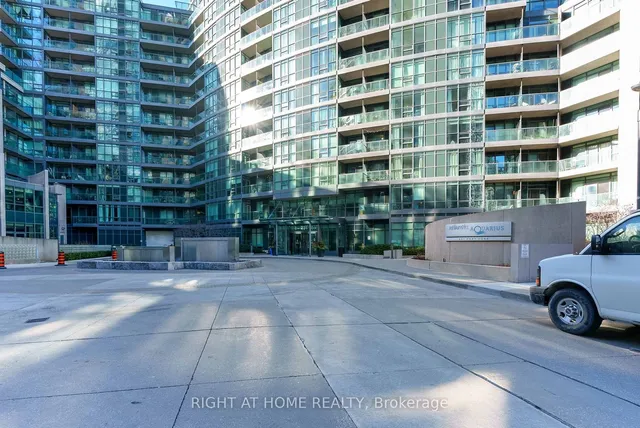 Additional image 7 of 231 Fort York Blvd Unit 1807