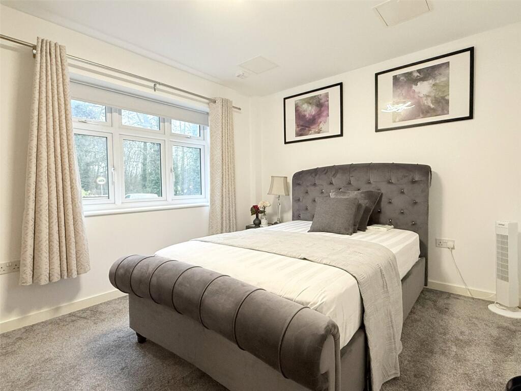 Additional image 10 of Georges Wood Road, Brookmans Park, AL9