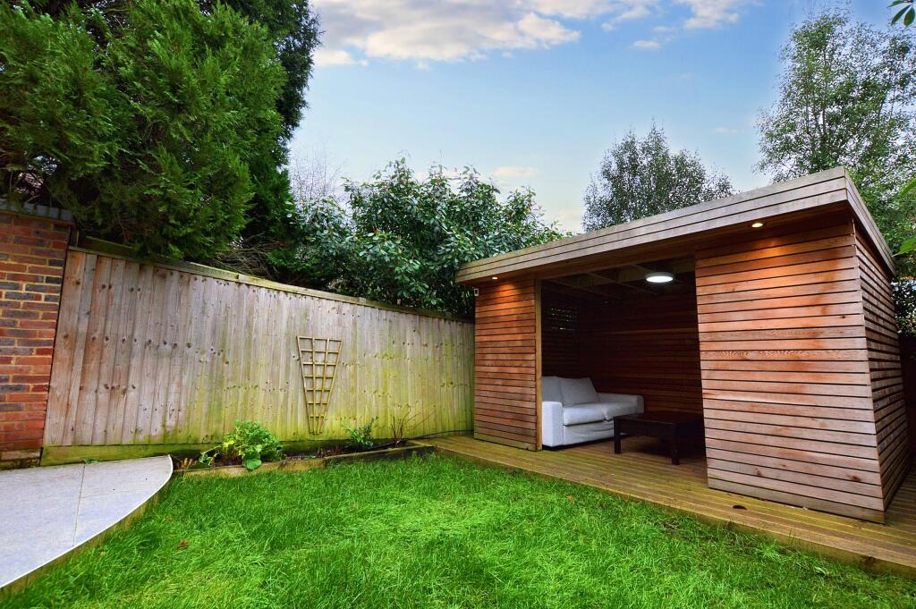 Additional image 25 of Wain Close, St Albans, AL1