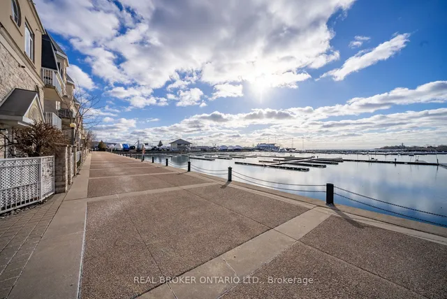 Additional image 31 of 32 Stadium Rd Unit 355