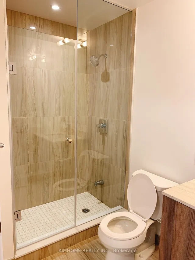 Additional image 17 of 955 Bay St Unit 3208