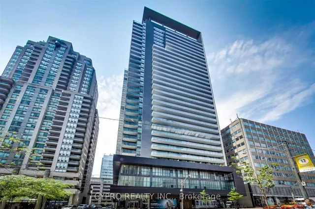 Additional image 2 of 770 BAY St Unit 601