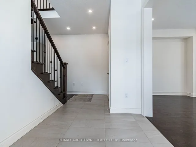 Additional image 4 of 220 Great Falls Blvd