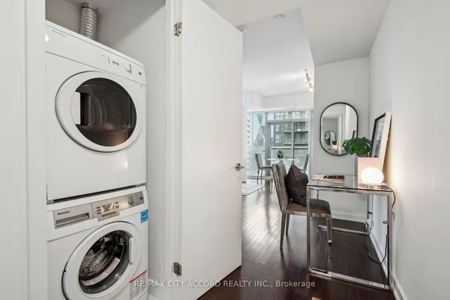 Additional image 6 of 14 York St Unit 3511