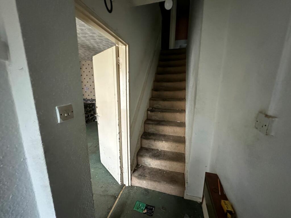 Additional image 8 of 33 Westcroft Grove, Northfield, Birmingham, B38 8AT