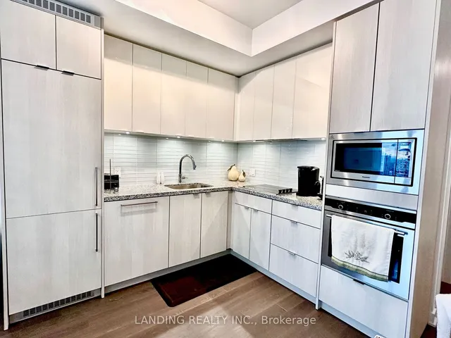 115 Blue Jays Way Unit 4303