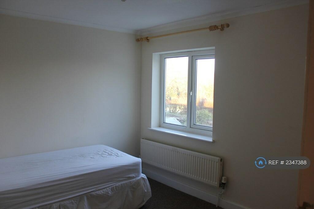 Additional image 5 of Tamworth Road, Amington, Tamworth, B77