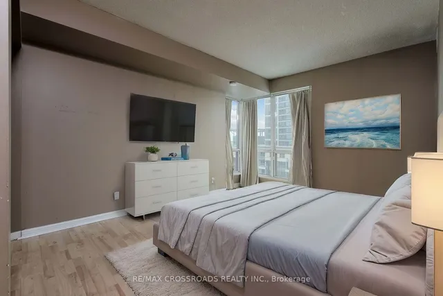 Additional image 12 of 1 Lee Centre Dr Unit 612