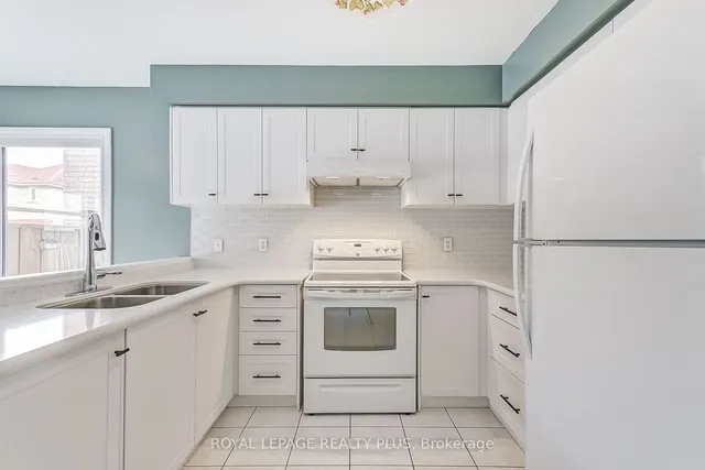 Additional image 18 of 23 Pacific Wind Cres