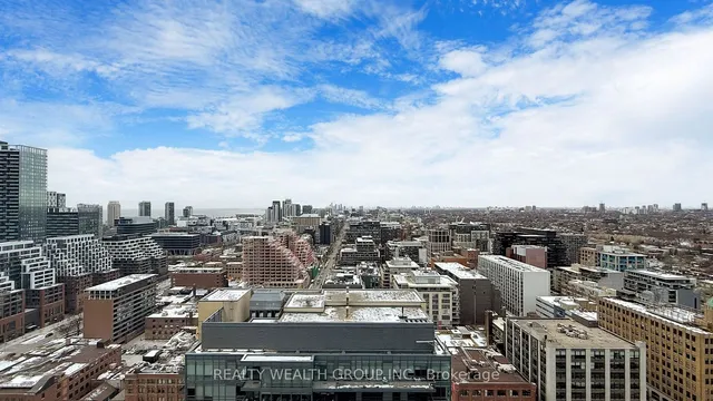 Additional image 30 of 8 Charlotte St Unit 2709