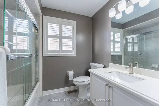 Additional image 13 of 16 Runnymede Cres