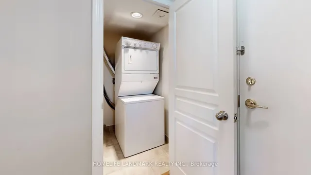 Additional image 8 of 10 Northtown Way Unit 911