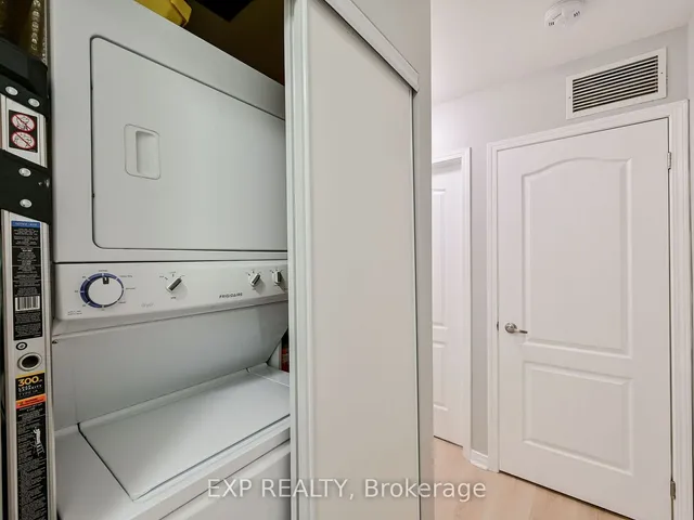 Additional image 23 of 68 Winston Park Blvd Unit 8