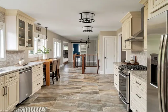 Additional image 11 of 1371 10th Concession Road West