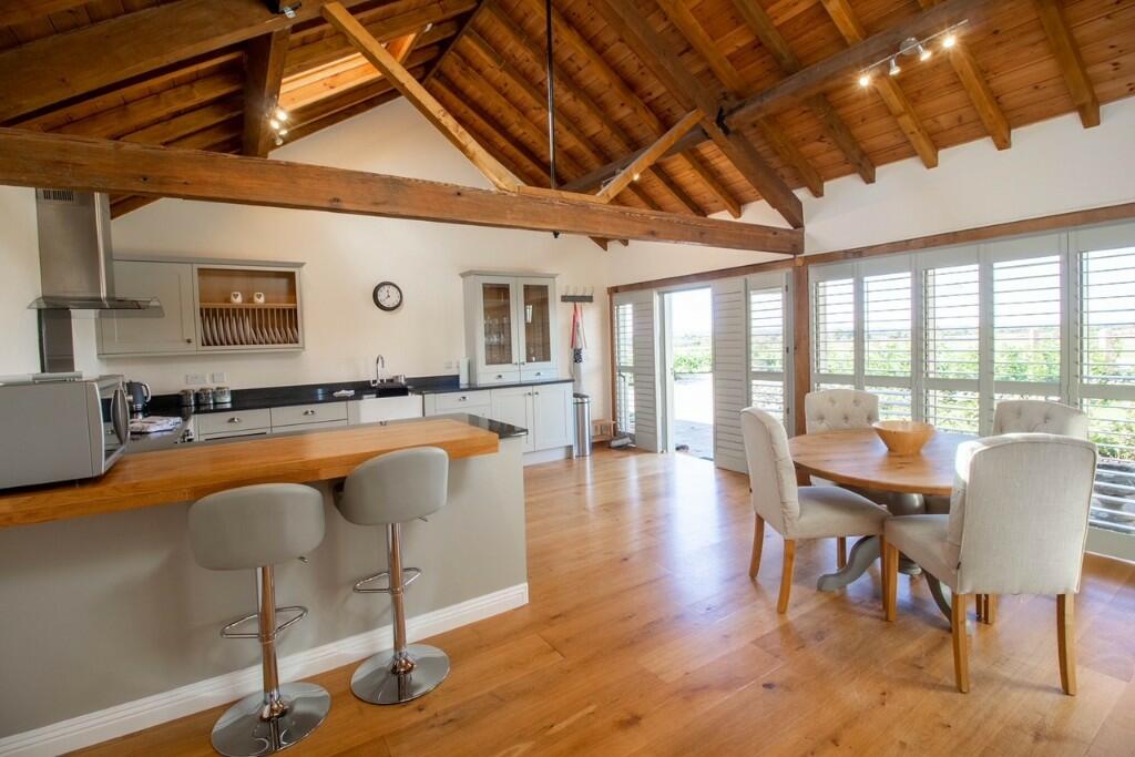 Additional image 9 of Sutton Montis