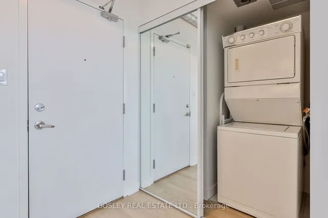 Additional image 17 of 955 Queen St Unit PH6