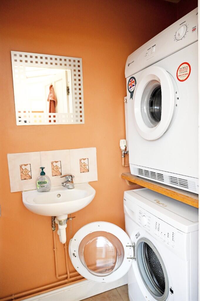 Additional image 44 of Holloways Lane, AL9