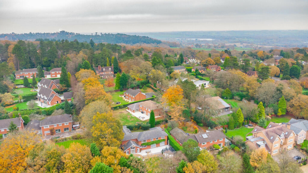 Additional image 47 of Denehurst Close, Barnt Green, Worcestershire B45 8HR