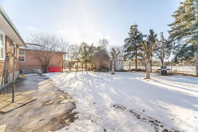 Additional image 38 of 35 Edgemont Dr