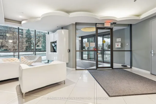 Additional image 4 of 80 Esther Lorrie Dr Unit 803